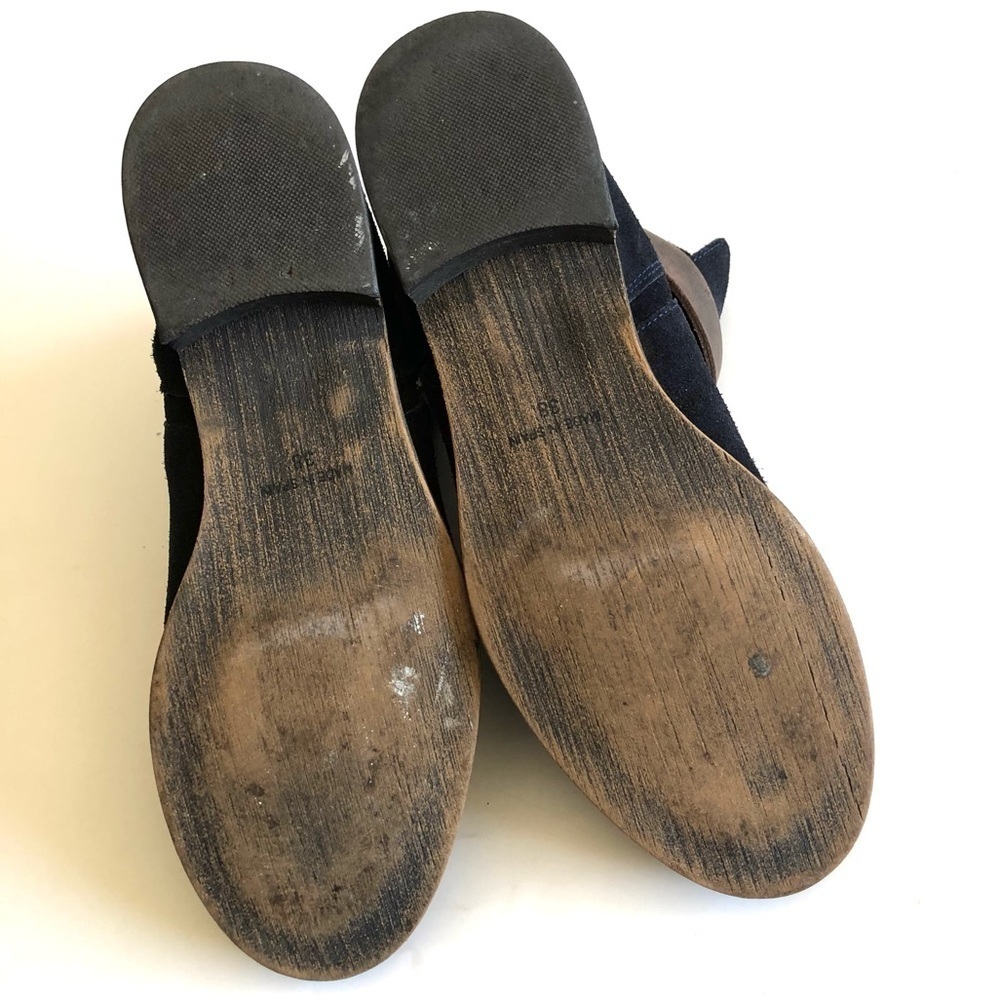 La Scarpa Suede Ankle Booties - Picture 13 of 16